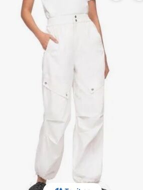 NEW Sea New York Marilot Tula High Waist Cargo Joggers Pants. White.  Size S.